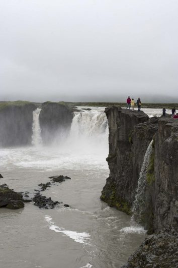 Islande : cascade de Goðafoss